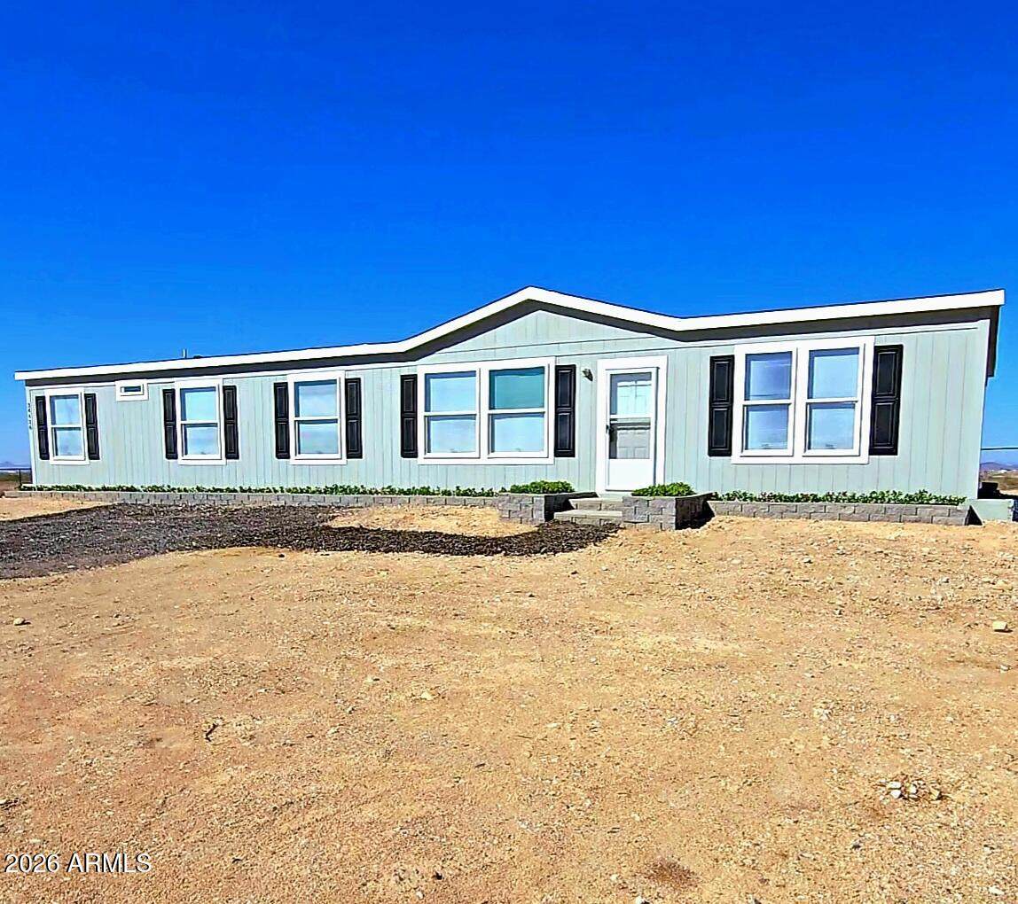 34436 Huntington Drive - Photo 1