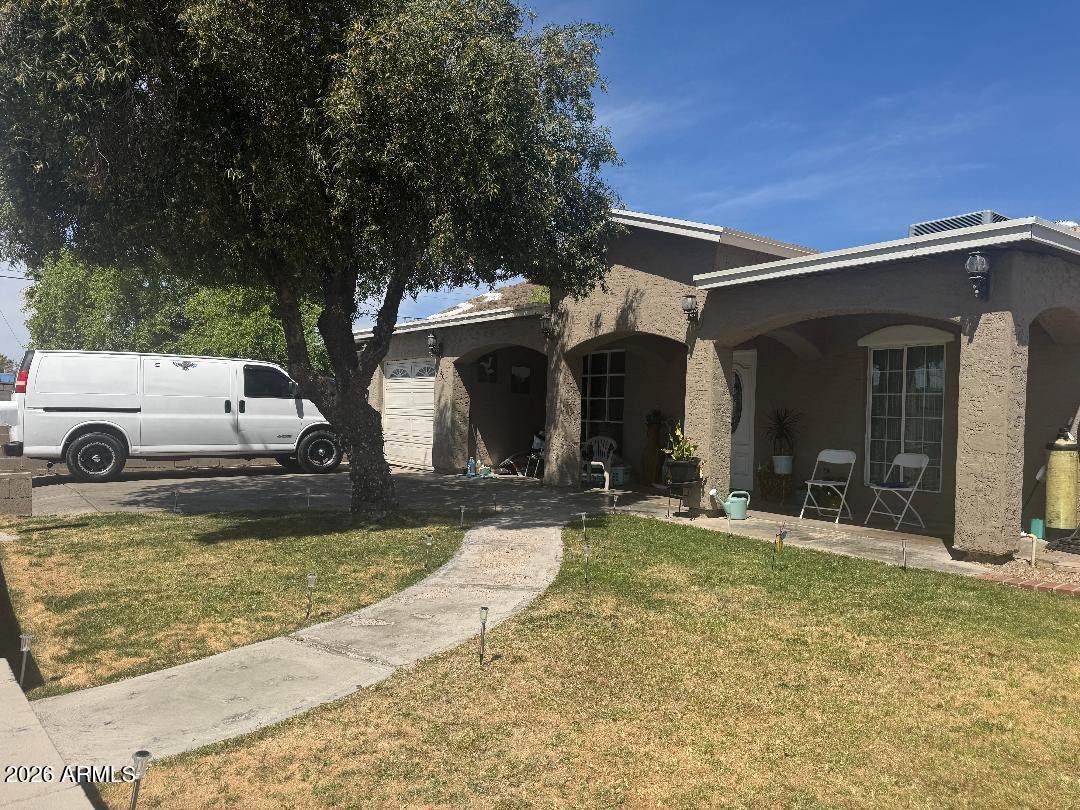 20 Carol Avenue - Photo 1