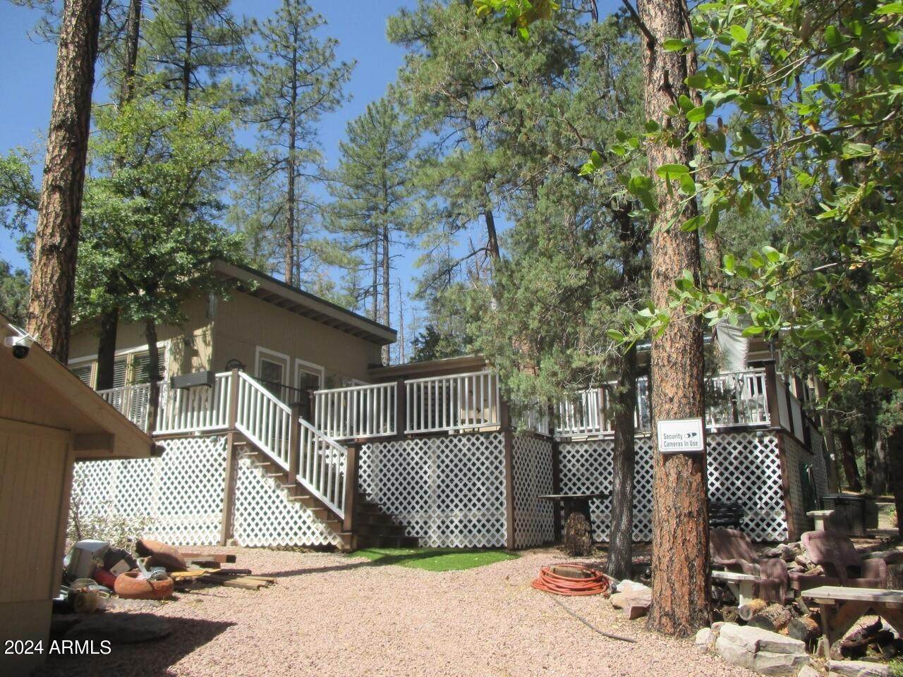 350 Canyon Drive - Photo 1