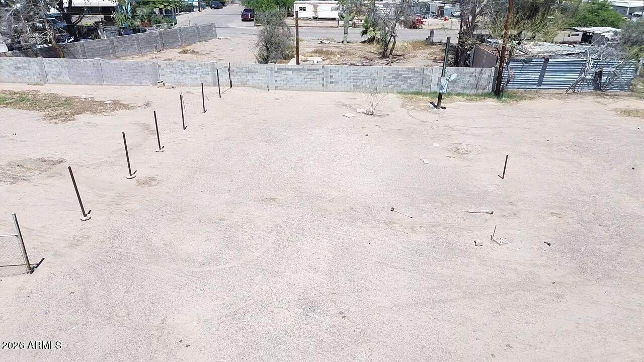 529 Navajo Circle - Photo 1