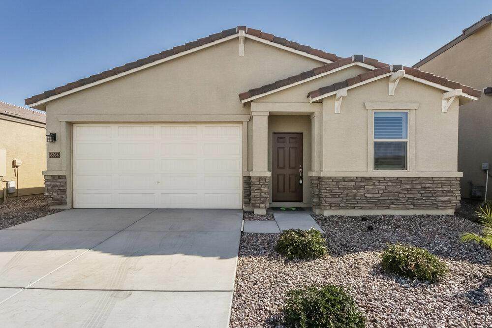 36083 Urika Drive - Photo 1