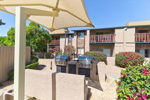 4354 82ND Street - Photo 1
