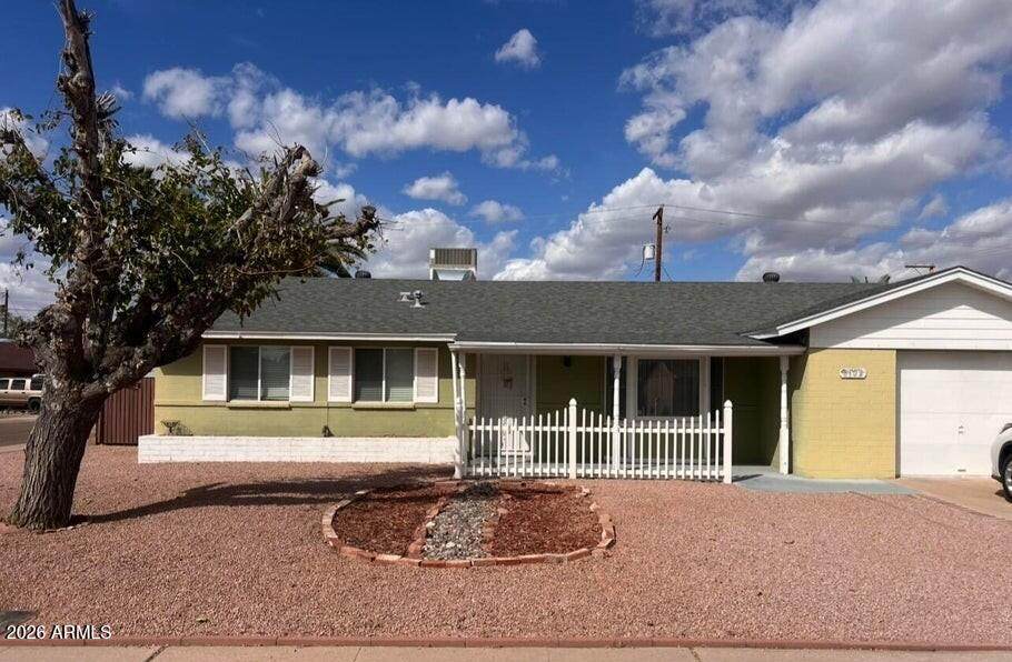 8102 Palm Lane - Photo 1