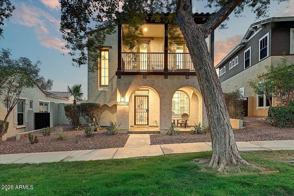 21053 Glen Street - Photo 1