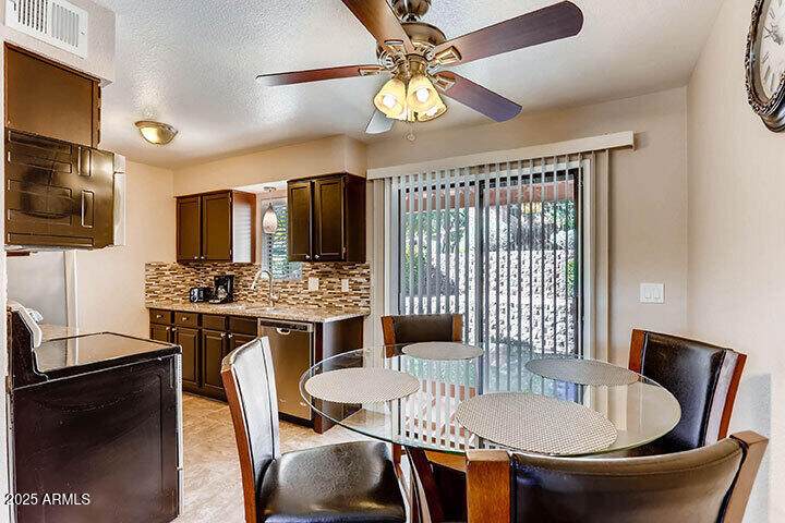 540 West Road - Photo 1