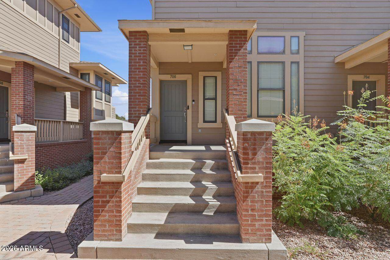 706 Beck Avenue - Photo 1