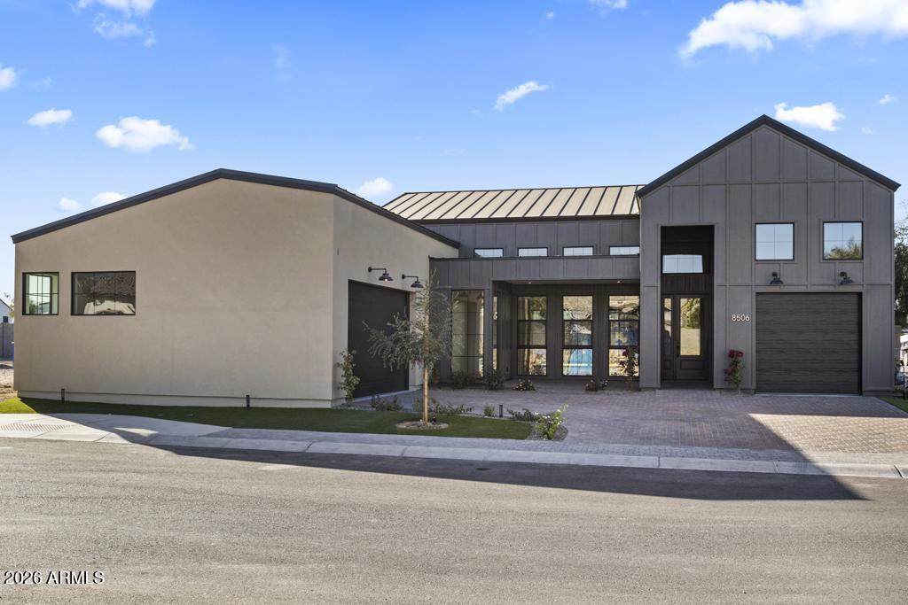 8425 10TH Lane - Photo 1