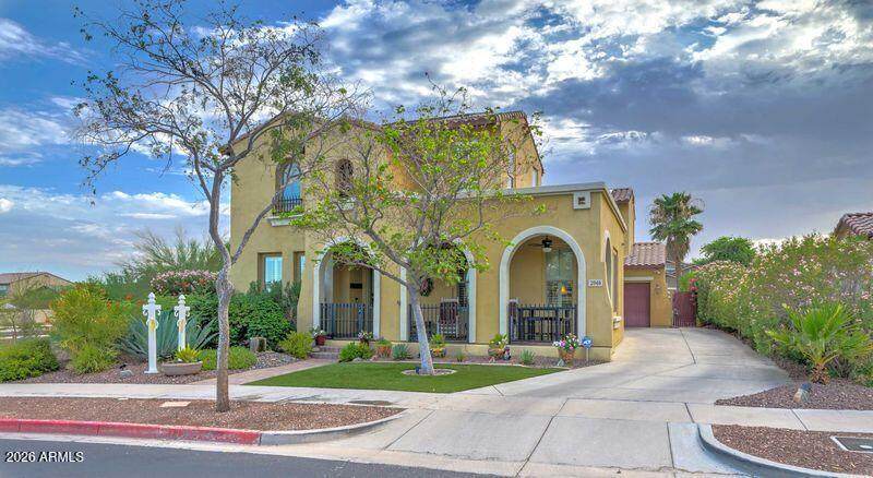 2946 Beverly Place - Photo 1