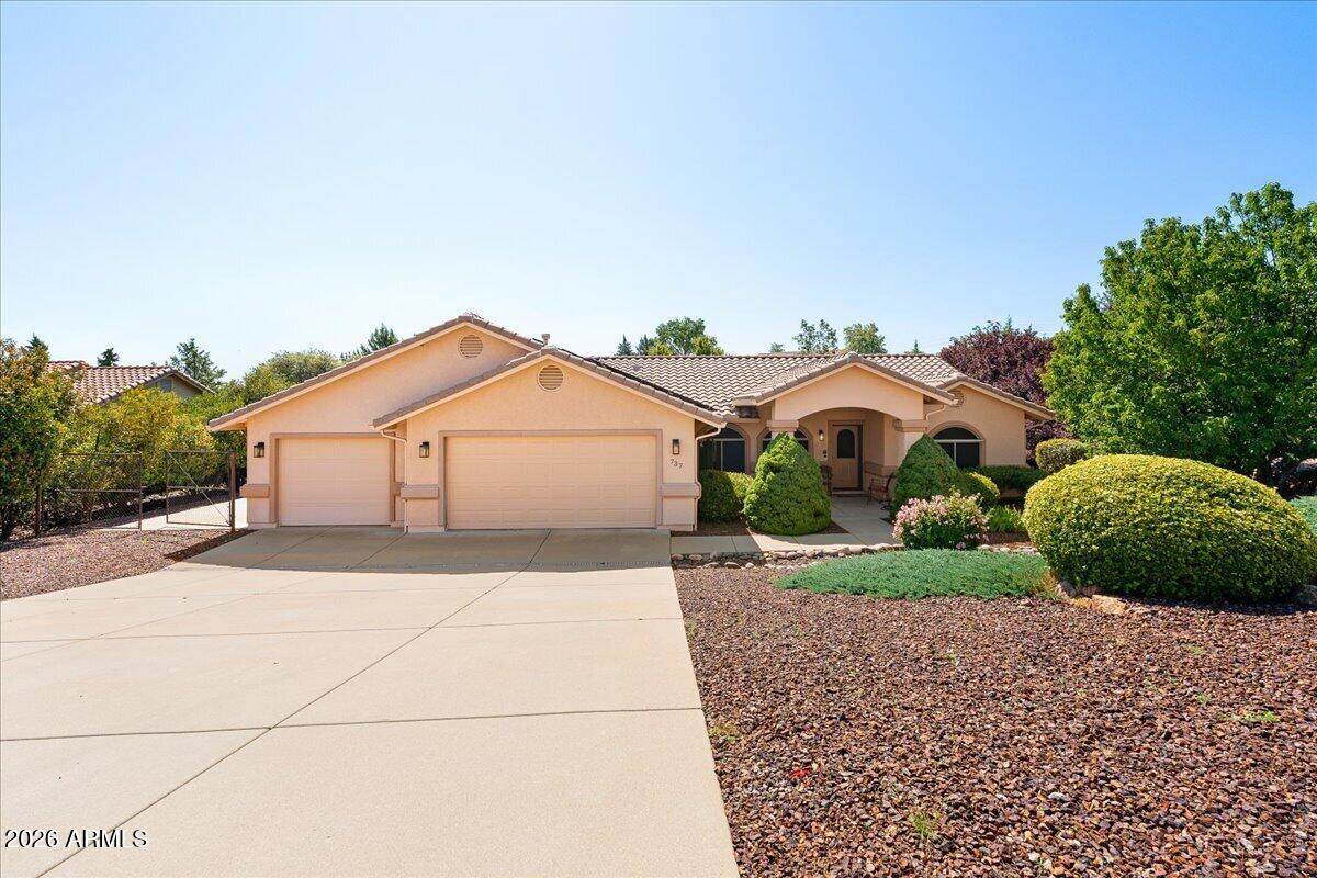 737 Peppermint Way - Photo 1