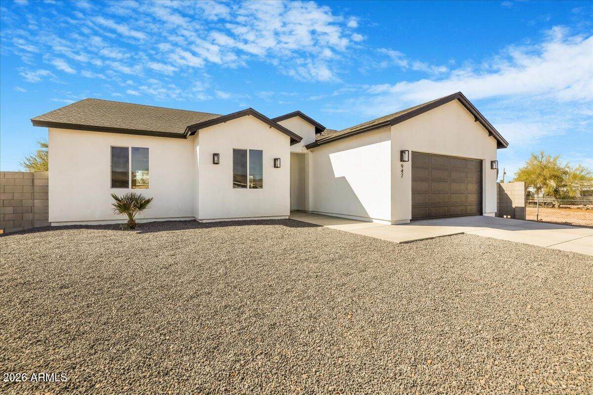 https://bt-photos.global.ssl.fastly.net/armls/orig_boomver_1_7082498-2.jpg