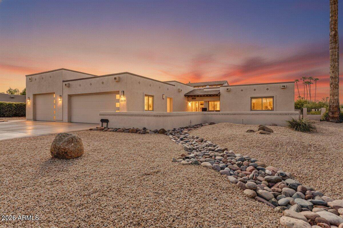 26418 Trails End - Photo 1