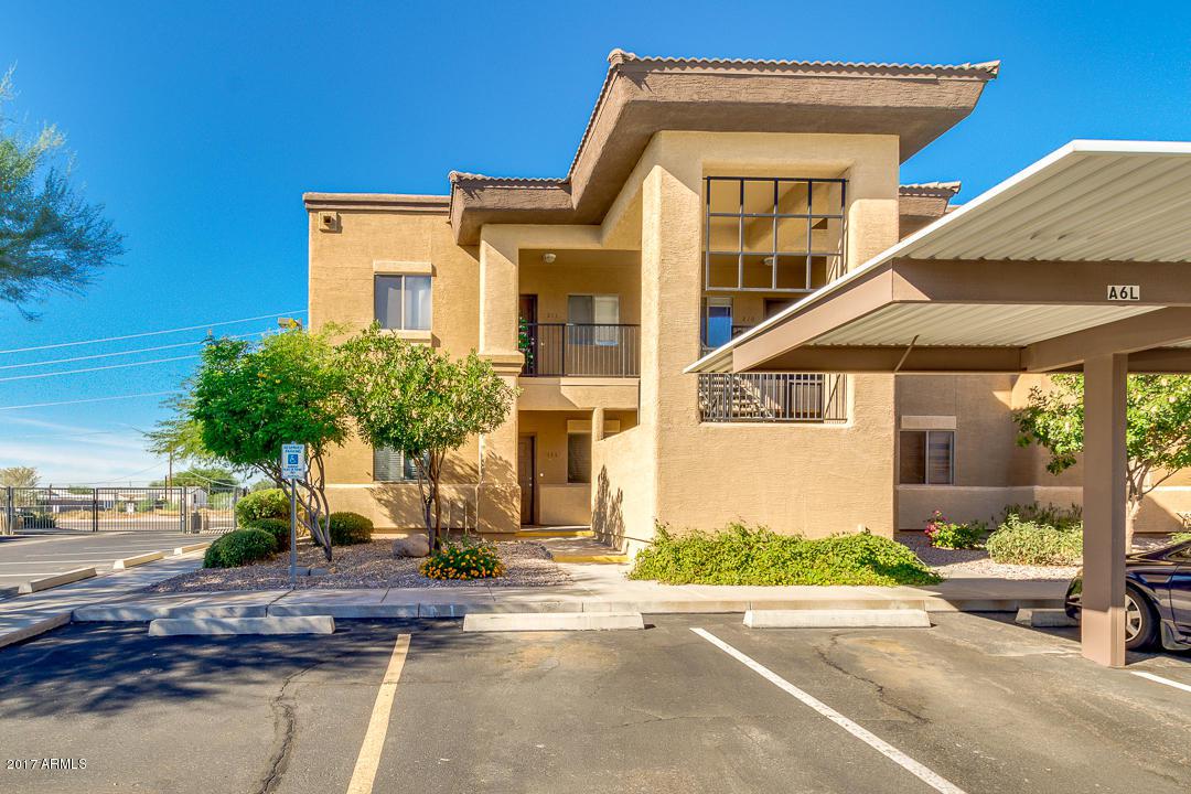 537 Delaware Drive - Photo 1