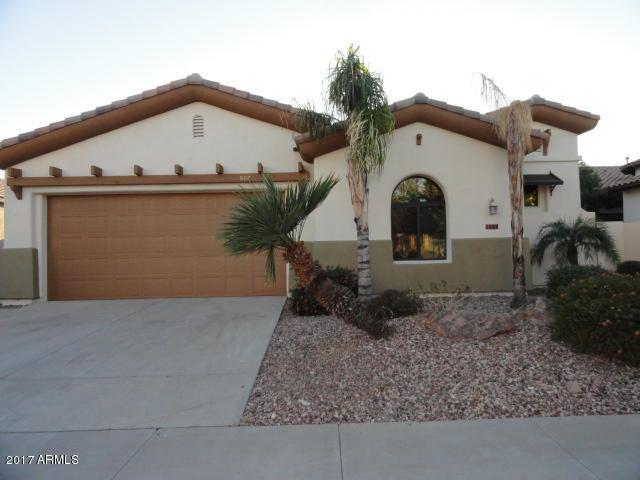 807 Sycamore Court - Photo 1
