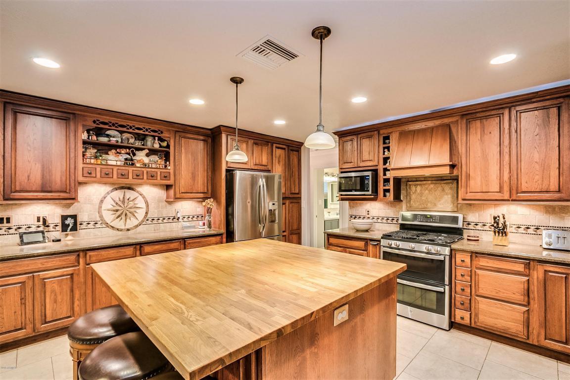 2941 Escondido Avenue - Photo 1