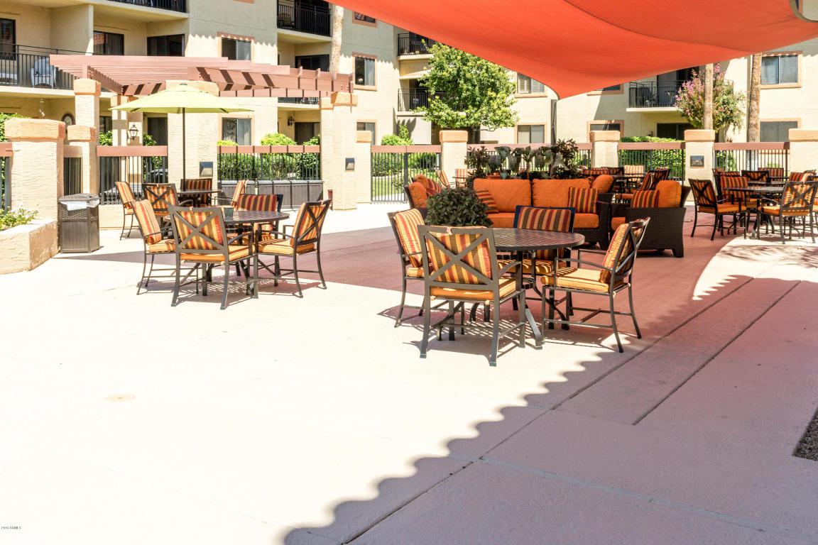 10330 Thunderbird Boulevard - Photo 1