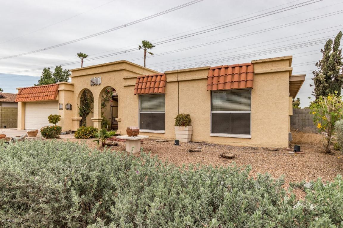 2604 Summit Place - Photo 1