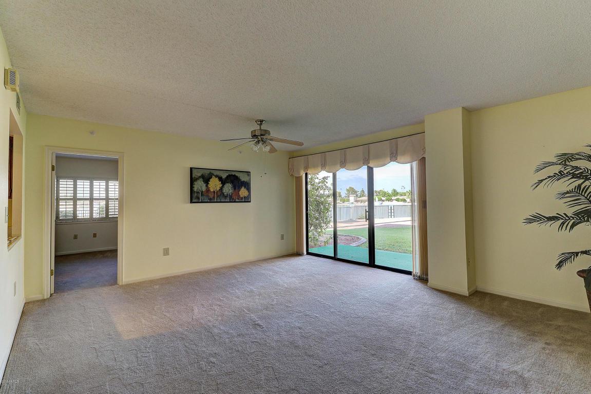 10330 Thunderbird Boulevard - Photo 1