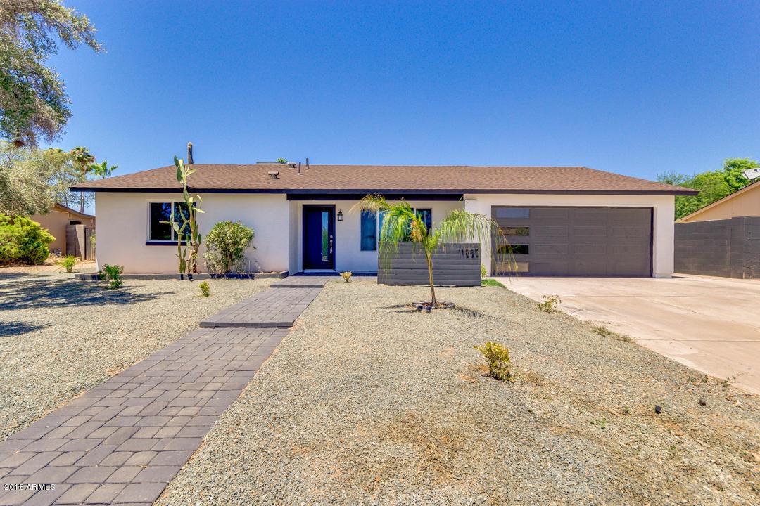 11830 36TH Street - Photo 1