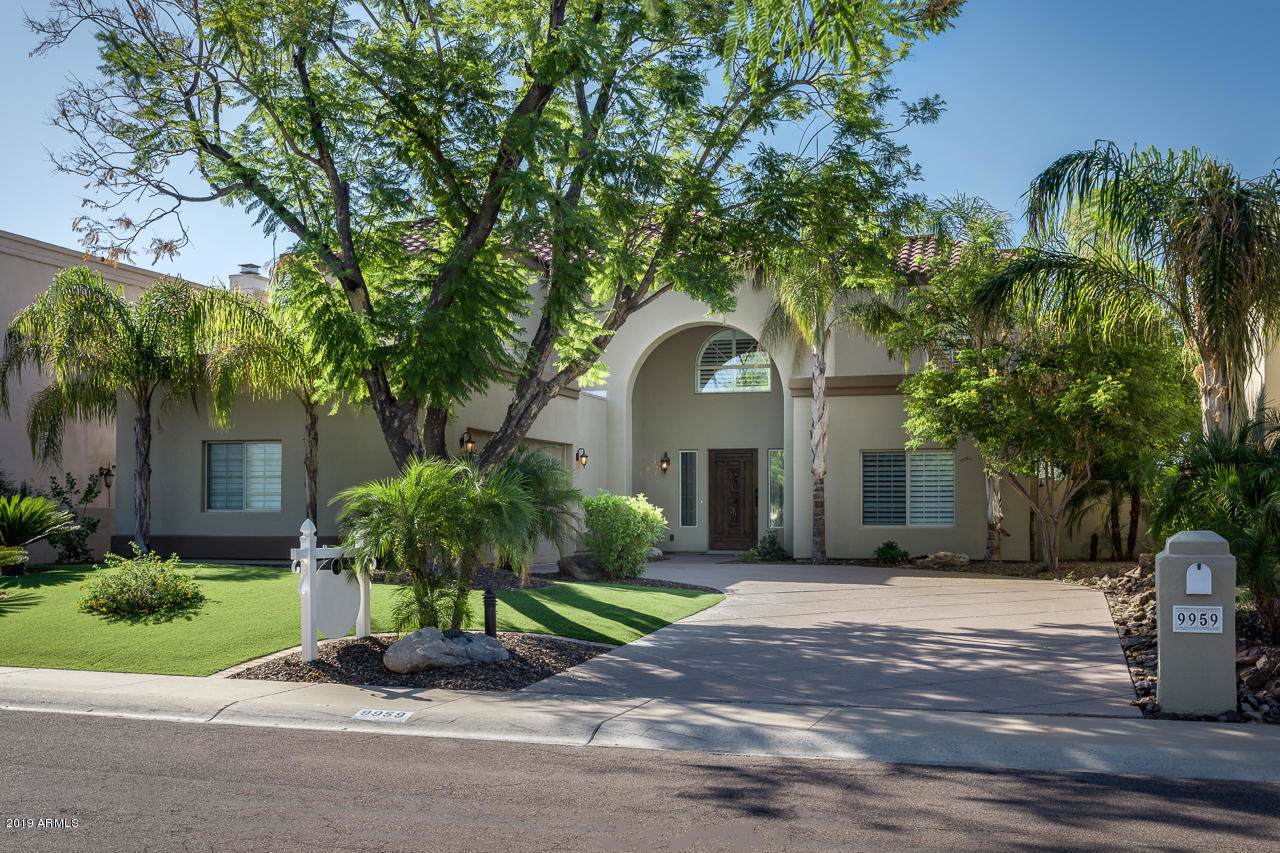 9959 Island Circle - Photo 1