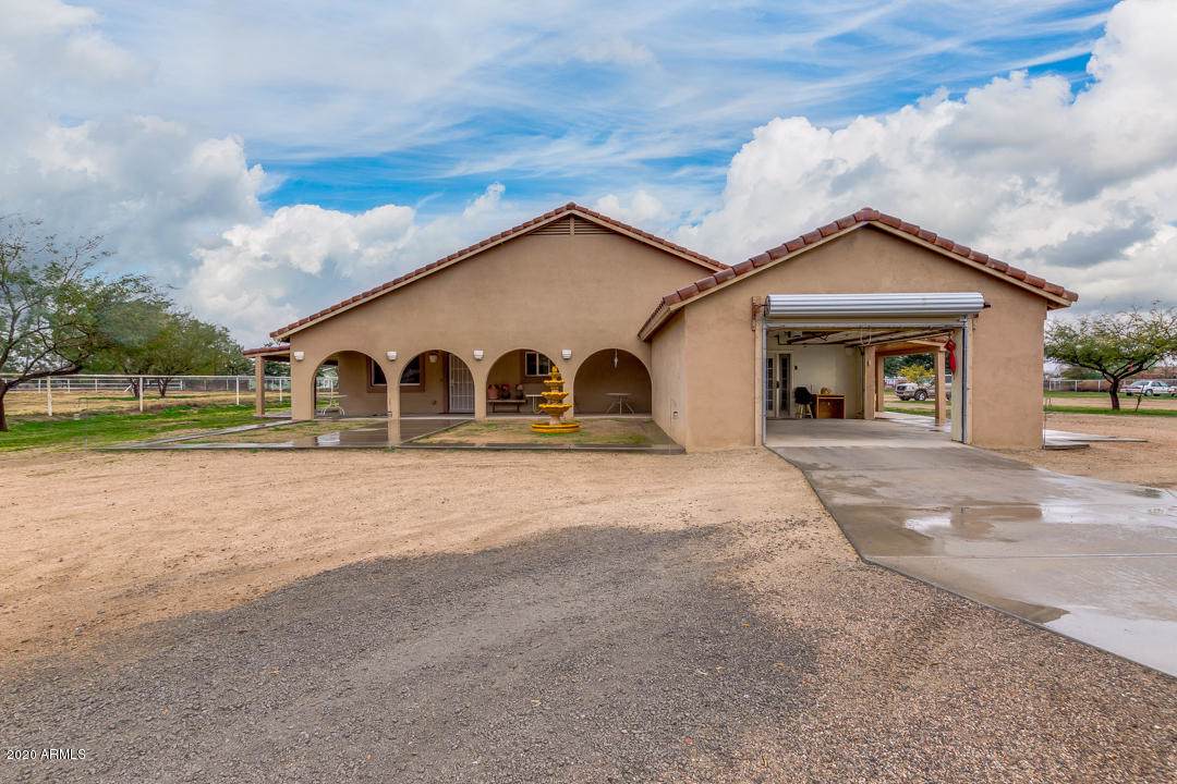 699 Ocotillo Road - Photo 1