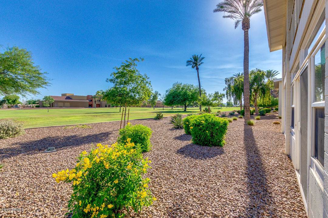 10833 Fairway Court - Photo 1