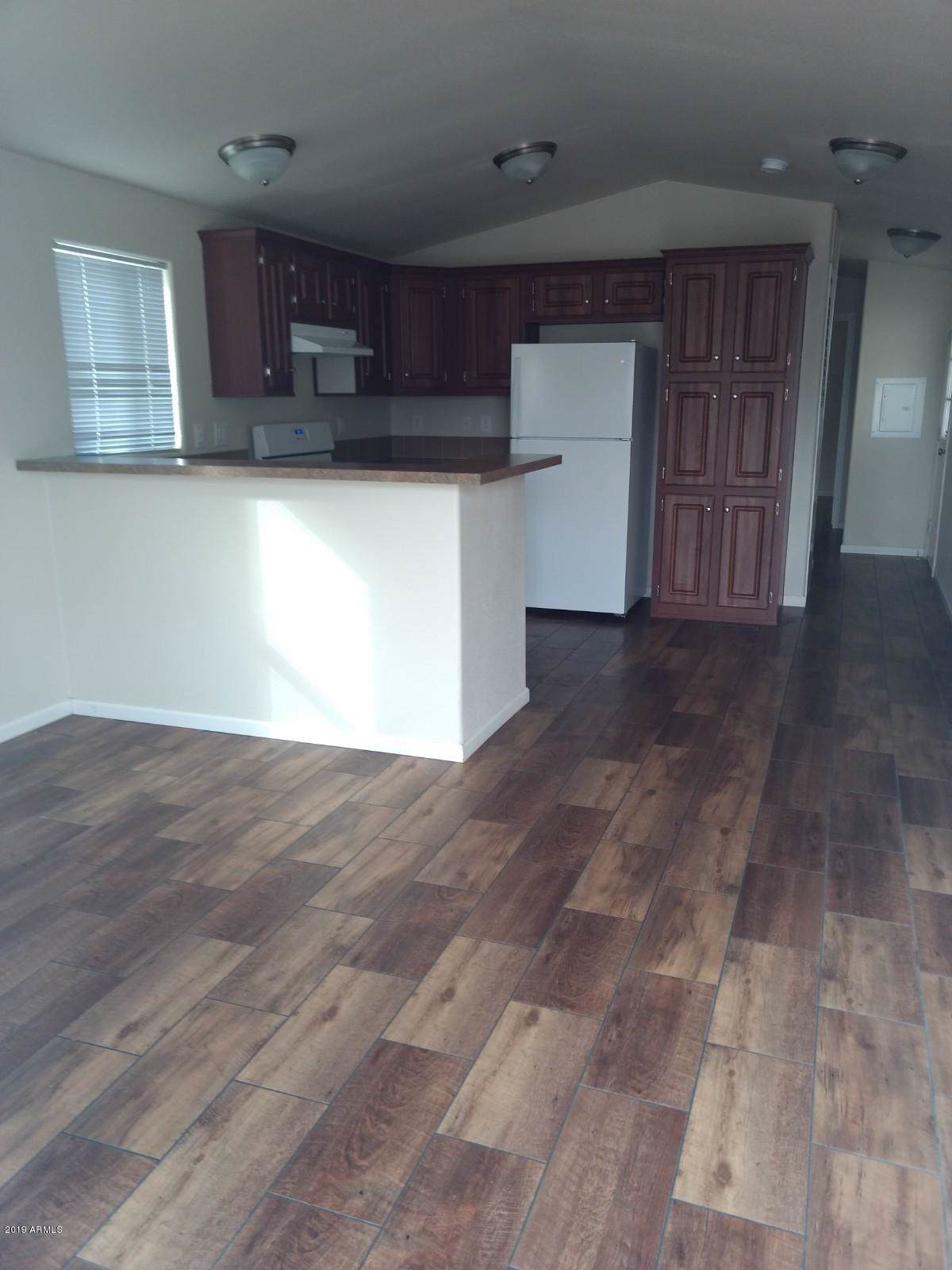 5200 Main - Photo 1