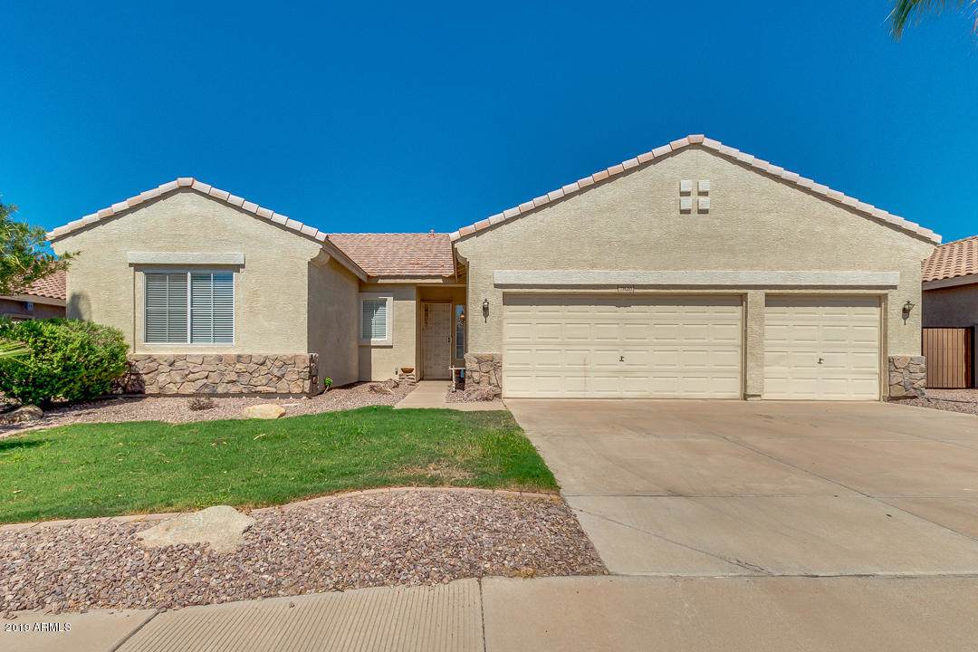 7820 Plata Avenue - Photo 1