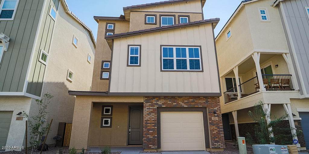 733 Flintock Way - Photo 1