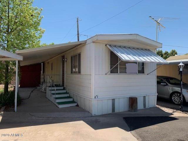 61 Southern Avenue - Photo 1