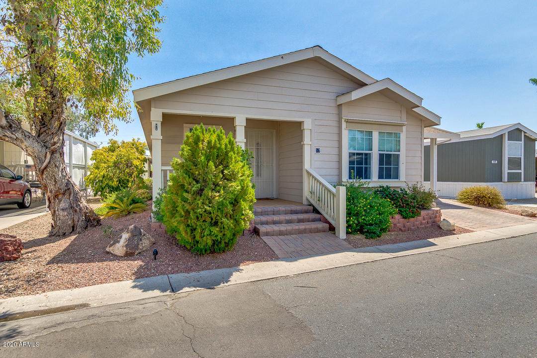 10960 67TH Avenue - Photo 1