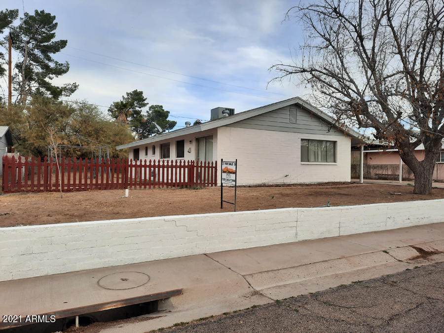 336 Greenwich Road - Photo 1