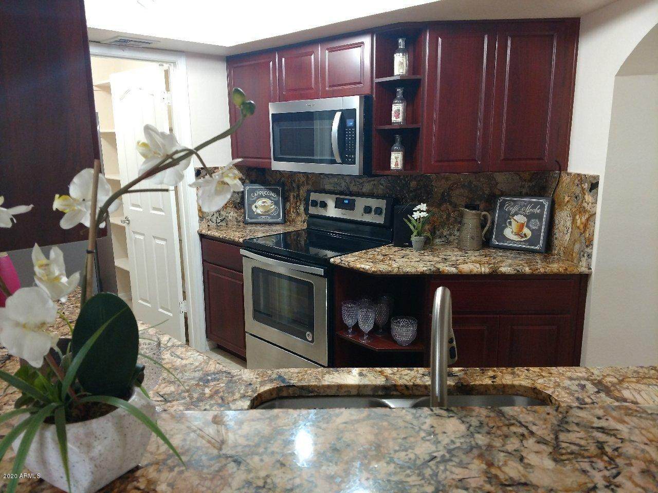 5104 32ND Street - Photo 1