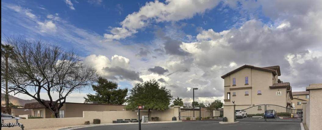 2315 52ND Street - Photo 1