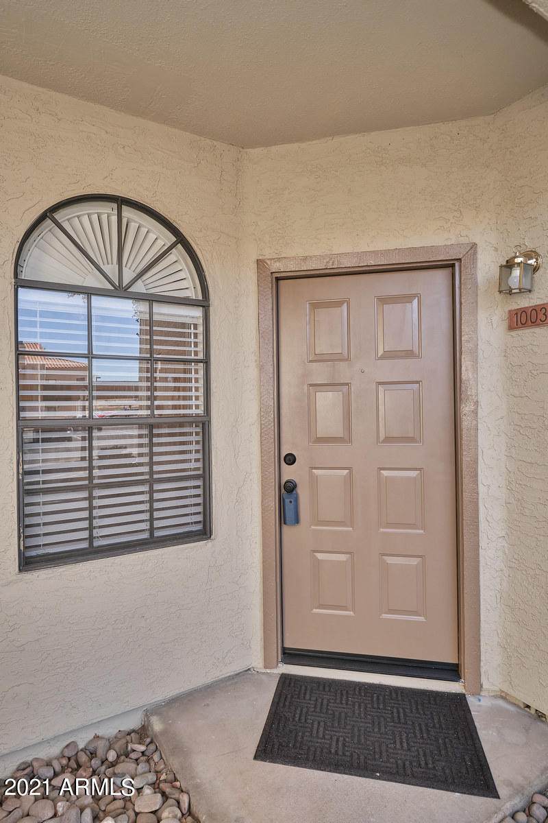 930 Mesa Drive - Photo 1