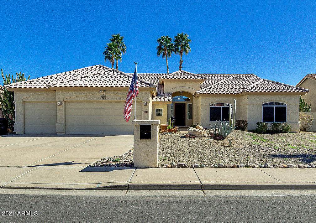 2211 Lynwood Street - Photo 1