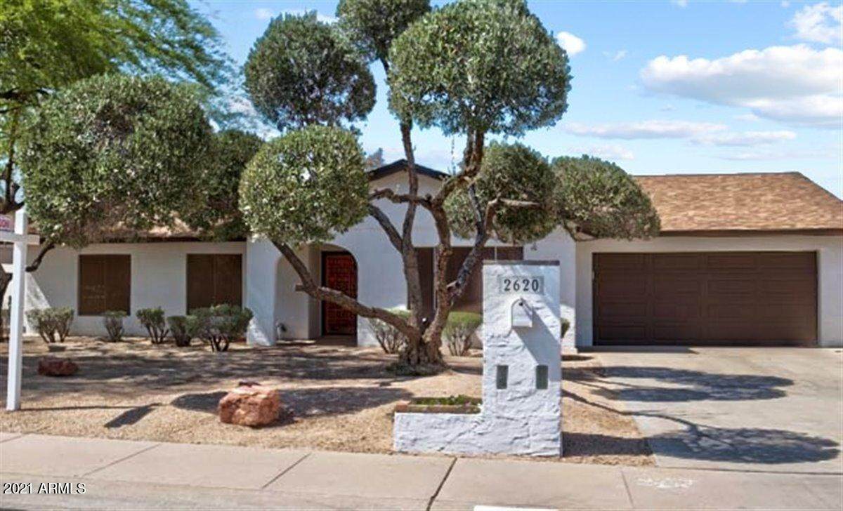 2620 Sahuaro Drive - Photo 1
