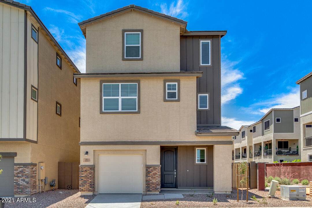 695 Browning Place - Photo 1