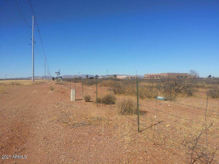 XXXX Hwy 80 Highway - Photo 1