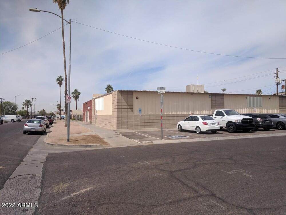 1002 Madison Street - Photo 1