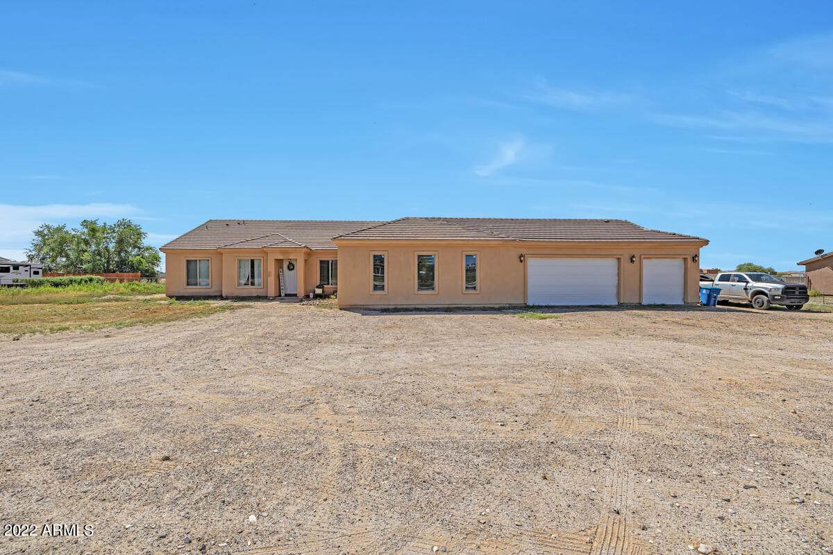 29935 Roosevelt Street - Photo 1