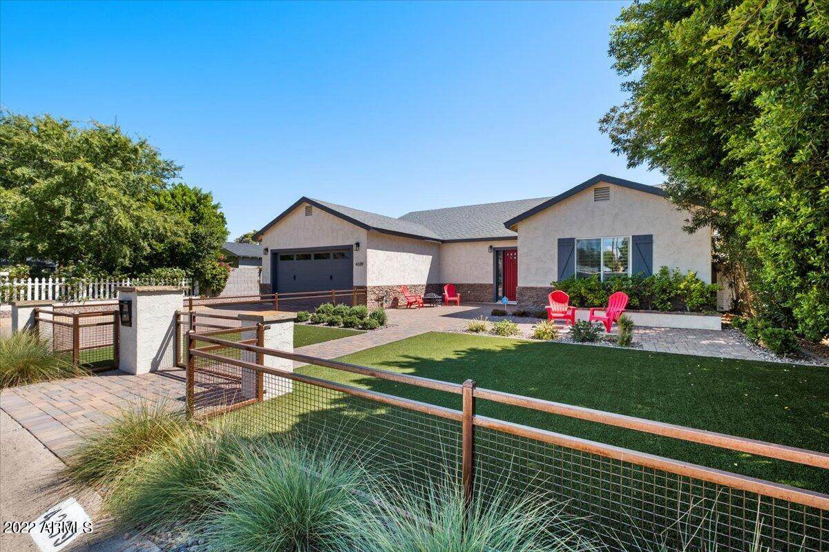 4339 Cheery Lynn Road - Photo 1
