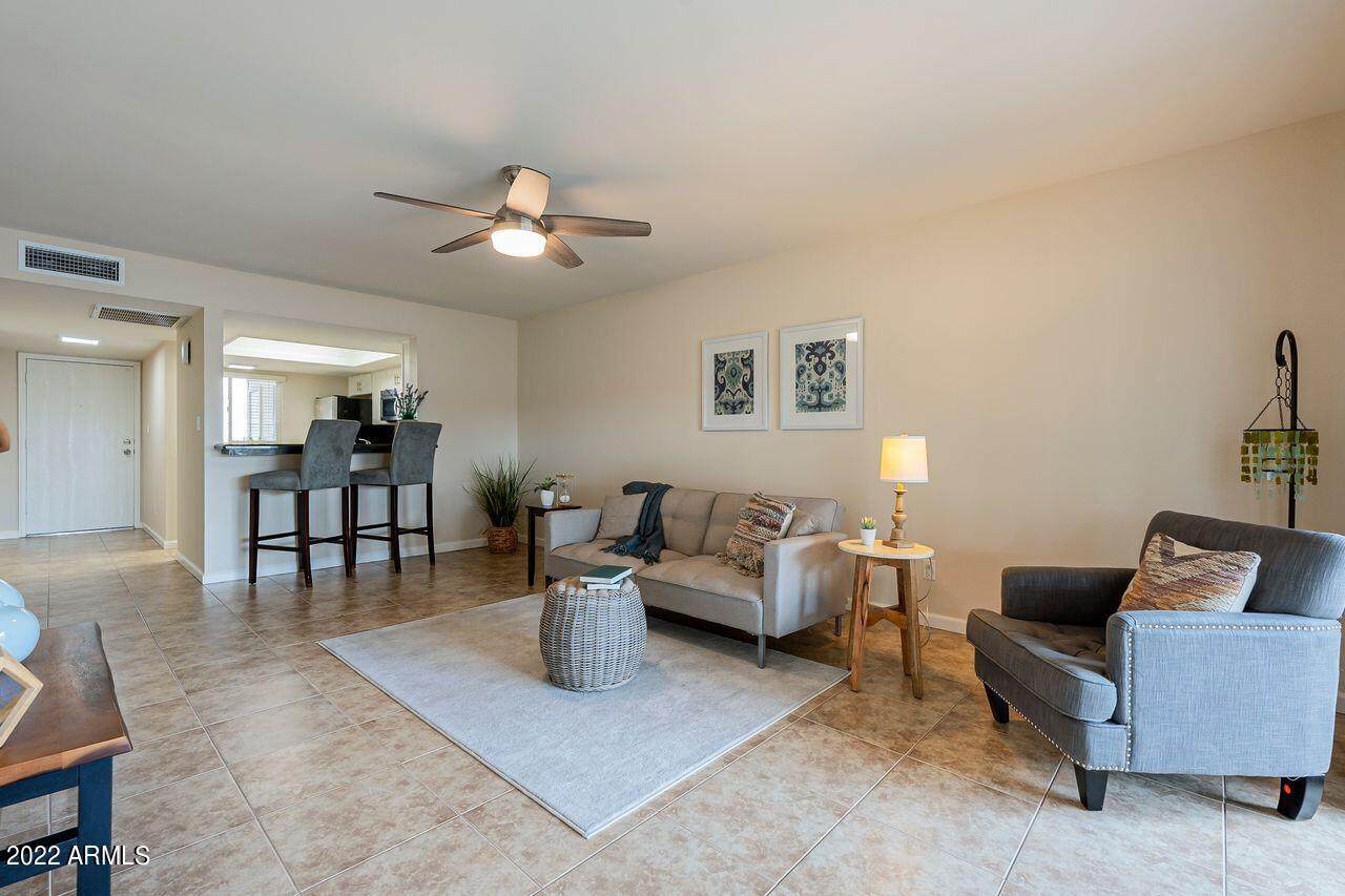 2447 Emile Zola Avenue - Photo 1