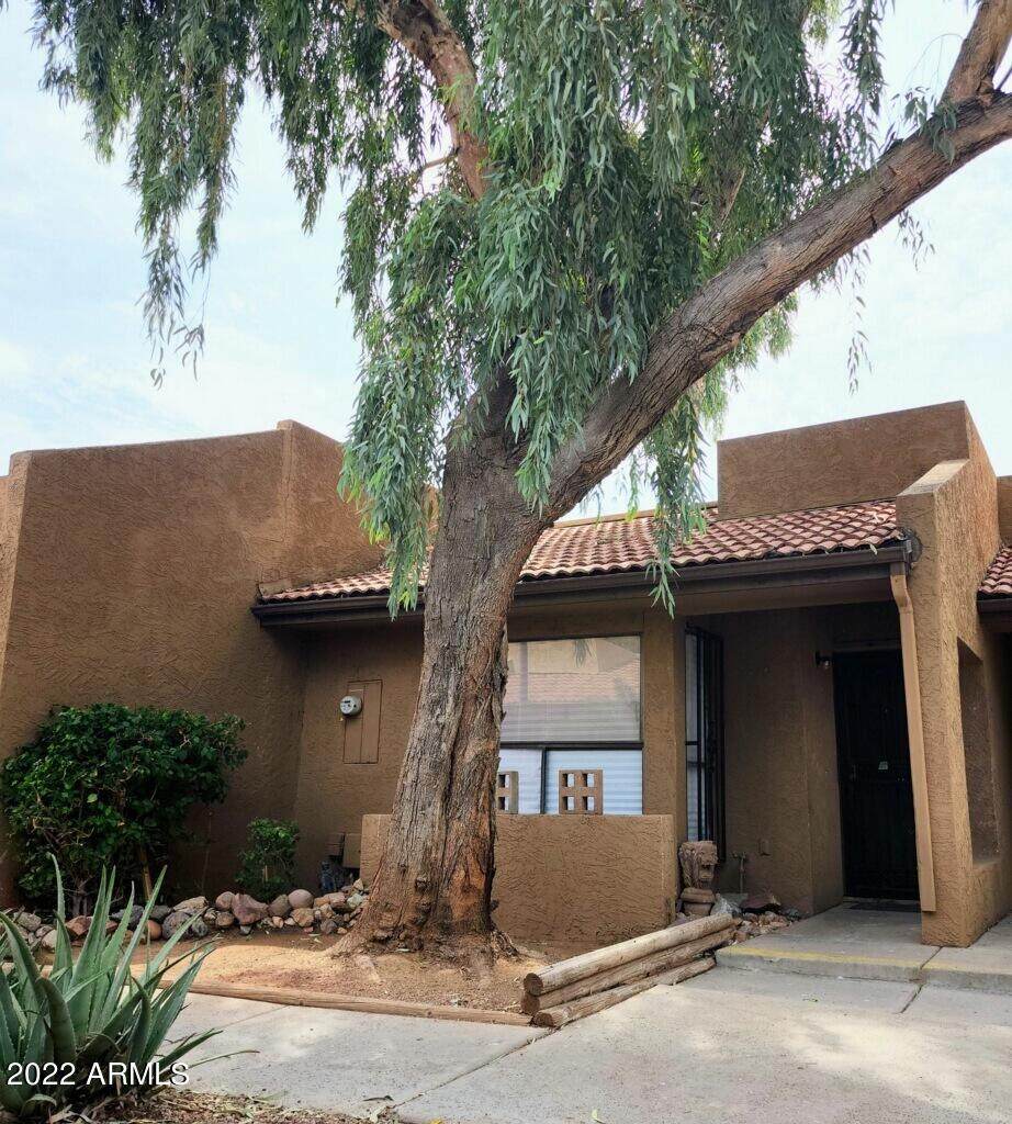 3228 Glendale Avenue - Photo 1