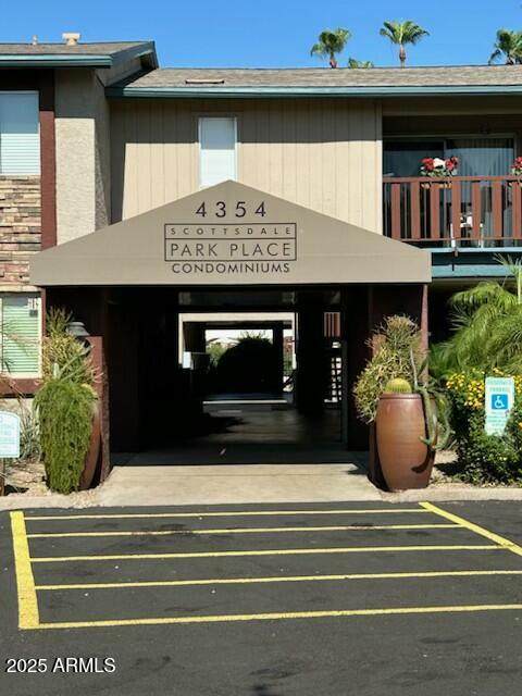 4354 82ND Street - Photo 1