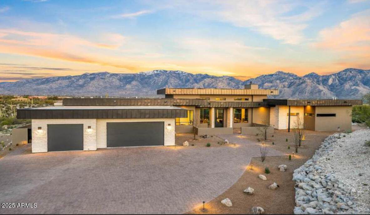 8550 Father Kino Trail - Photo 1