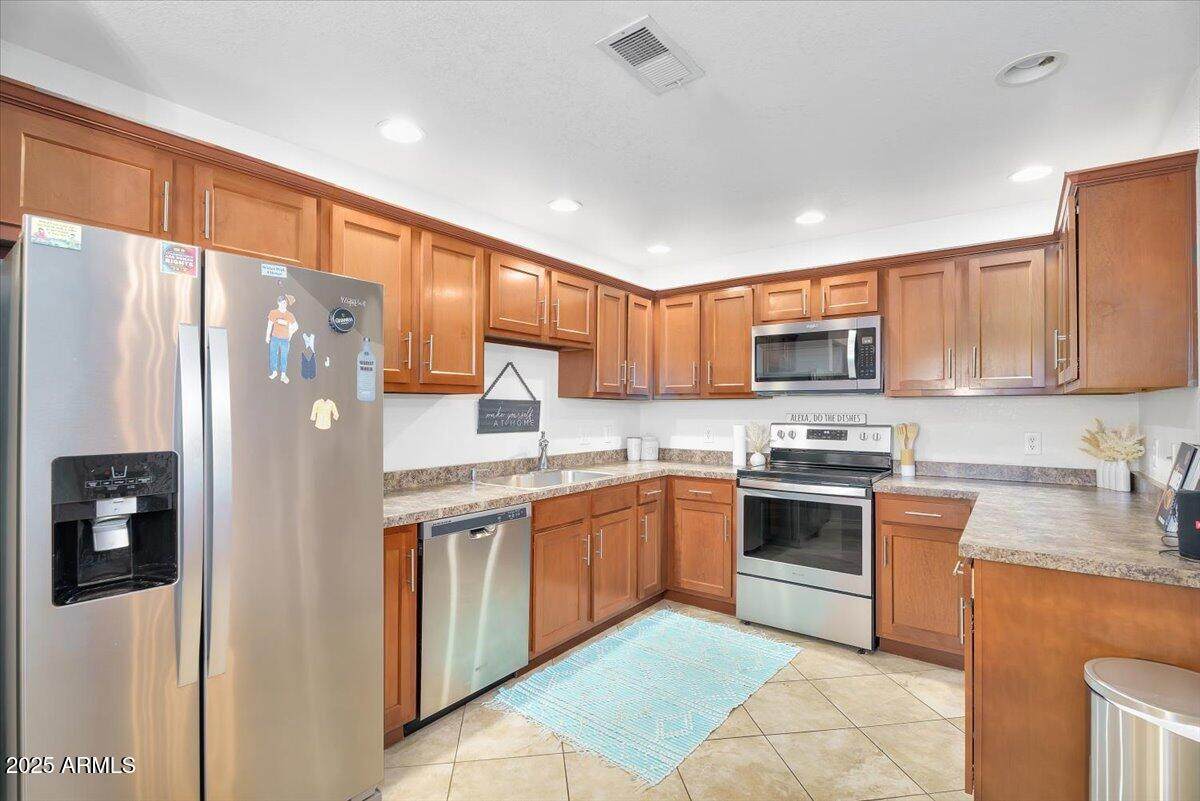 15252 100th Street - Photo 1