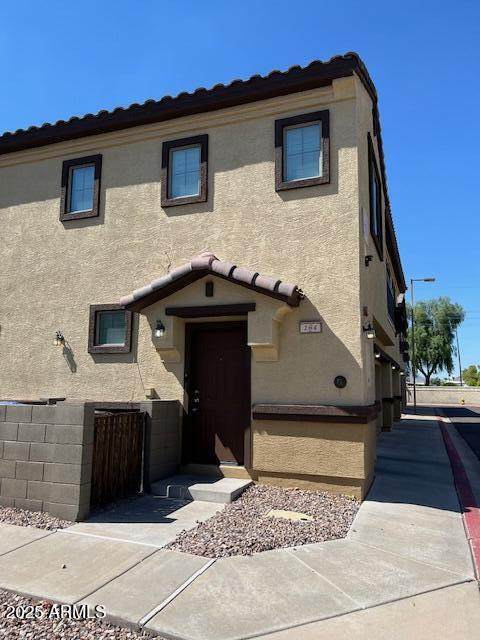 1255 Rialto - Photo 1