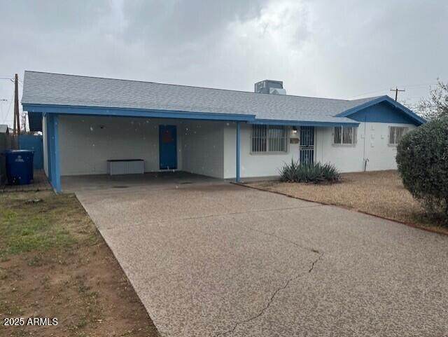 827 18TH Street - Photo 1