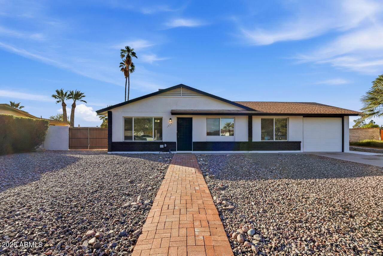 1839 Kerry Lane - Photo 1