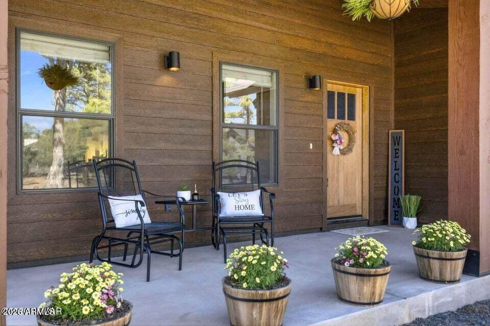 2720 Eagle View Circle - Photo 1